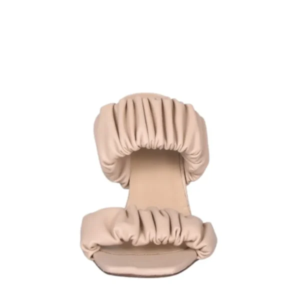 Sandali con tacco beige e fasce elastiche studio creazioni