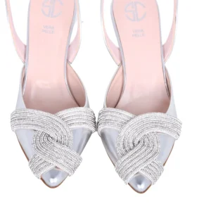 Scarpe col tacco con strass in punta