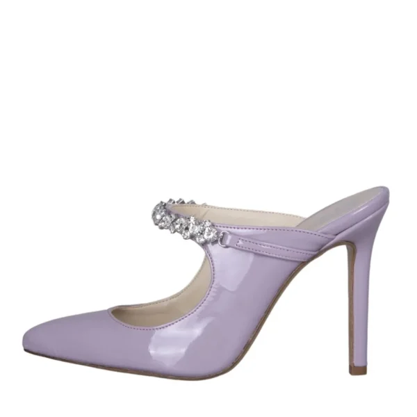 Scarpe col tacco vernice nude made in italy con accessorio di strass