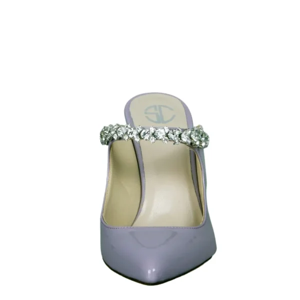 Scarpe col tacco vernice nude made in italy con accessorio di strass